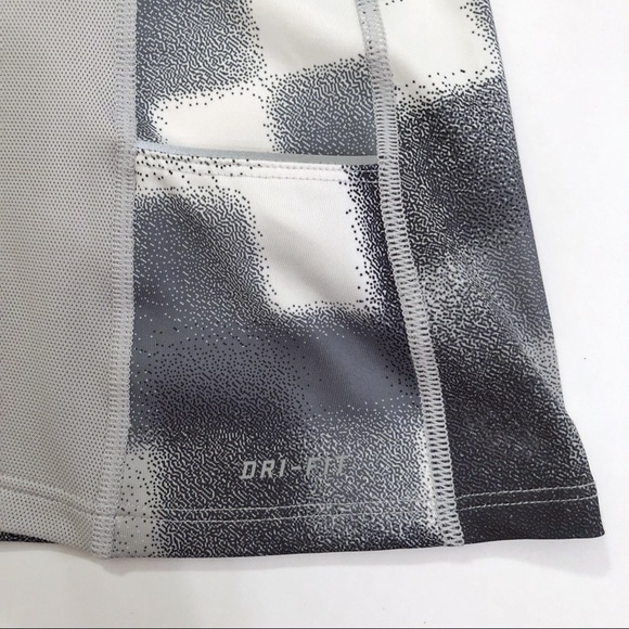 Nike Dri-Fit racerback running workout tank top - Picture 3 of 5